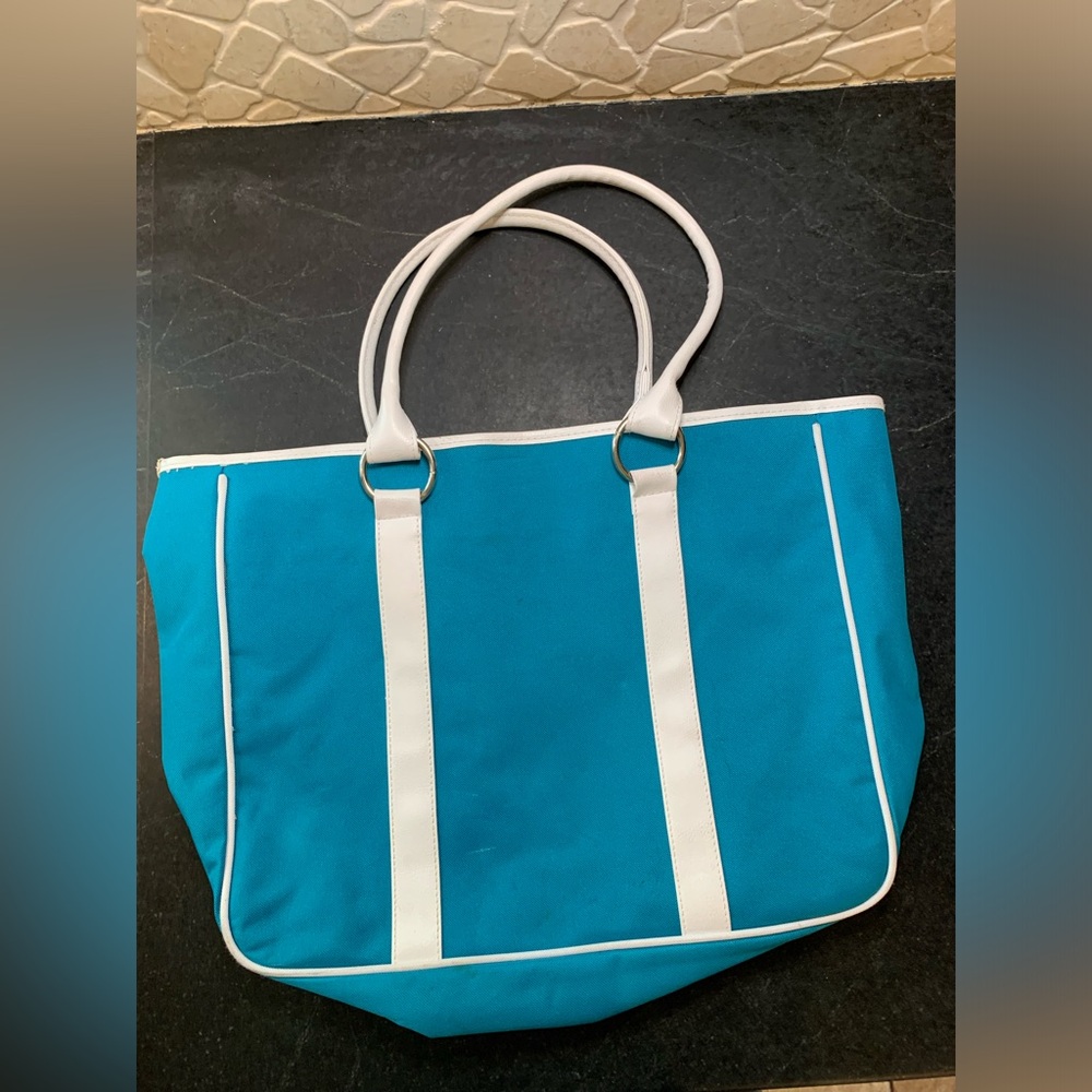 LANCOME | Turquoise Canvas Beach Bag with Floral Fabric Interior